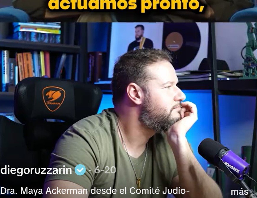 Manipulando la historia con Diego